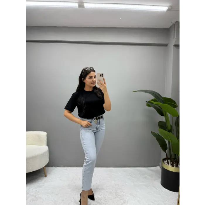 İpkyol Pul İşleme T-Shirt