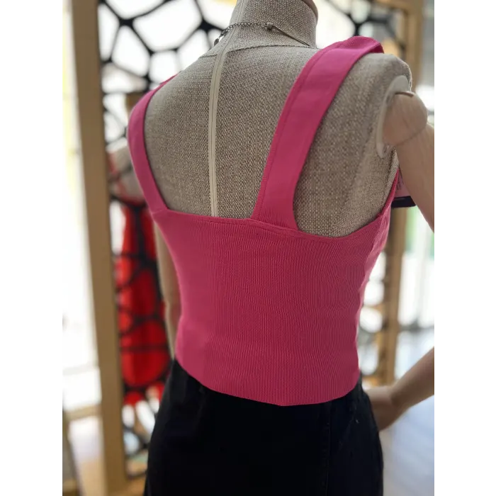 Kalyx Düğmeli Askılı Crop