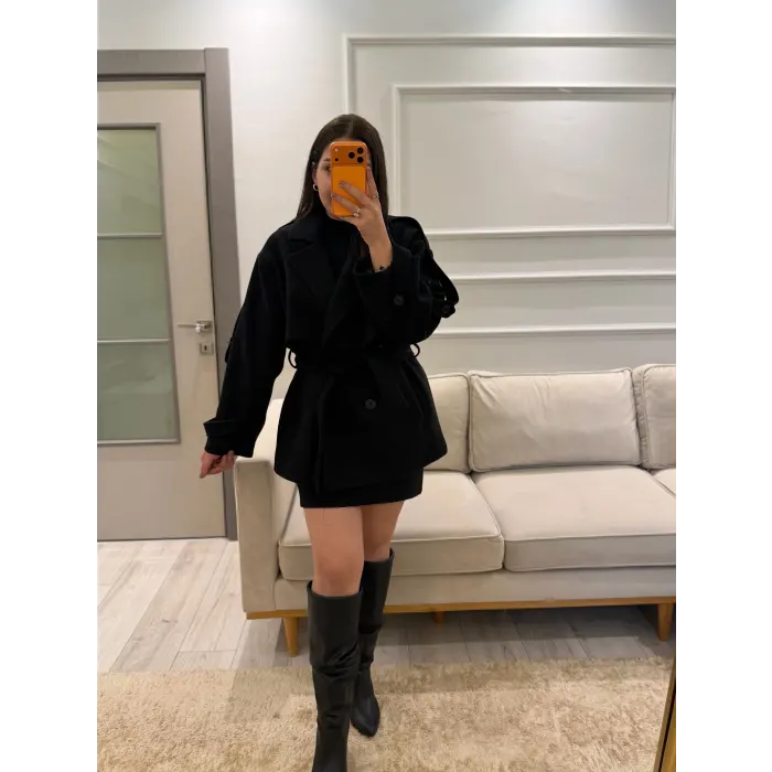 Kemer Detaylı Kaşe Kaban