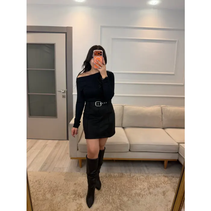 Kemer Detaylı Süet Etek