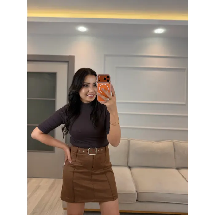 Kemer Detaylı Süet Etek