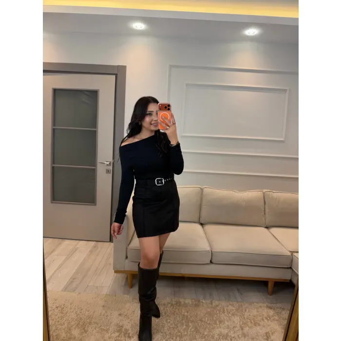 Kemer Detaylı Süet Etek