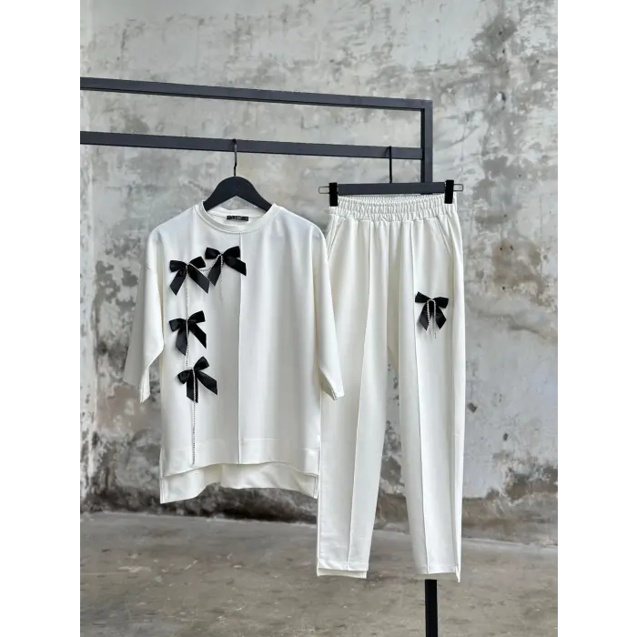 Kokosh Fiyonk Taşlı Tasarım Eşofman Takımı