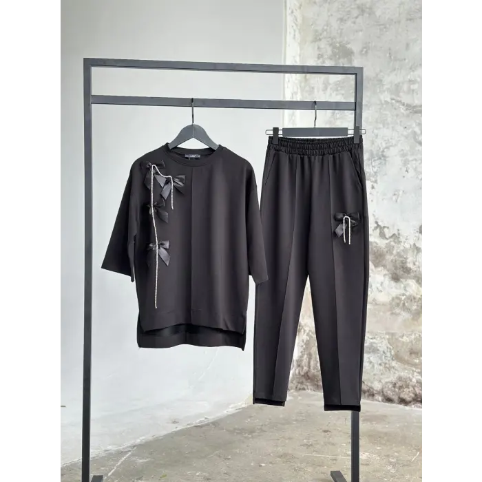 Kokosh Fiyonk Taşlı Tasarım Eşofman Takımı