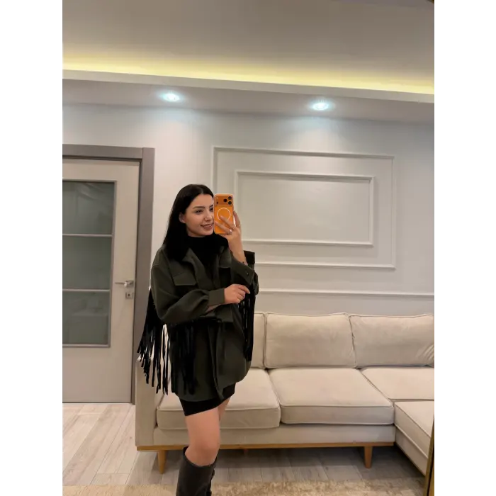 Kürk Ve Püskül Detaylı Kaşe Ceket