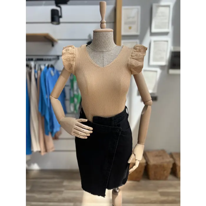 Lian Güpür Detaylı Crop