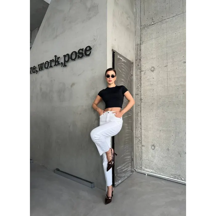 Logi Paça Kesik Mom Jean