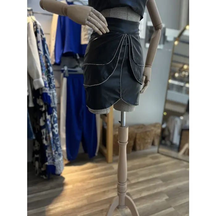 Maritim Taşlı Deri Etek