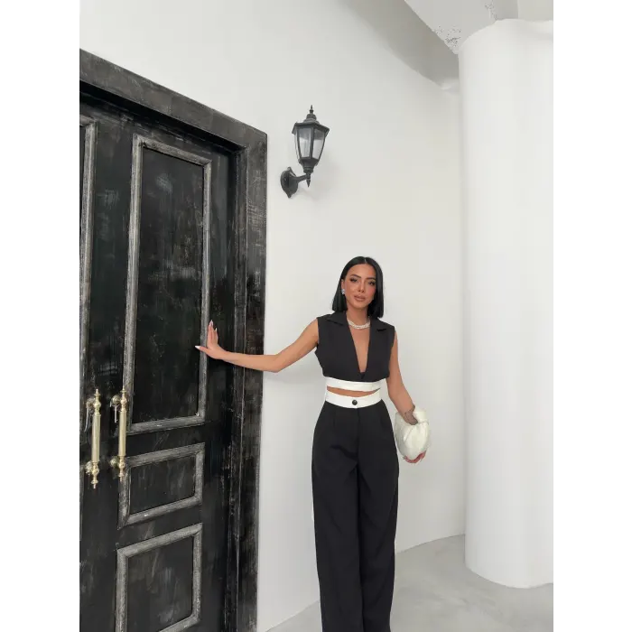 Marka Model Sırt Dekolte Yelek Pantolon Takım