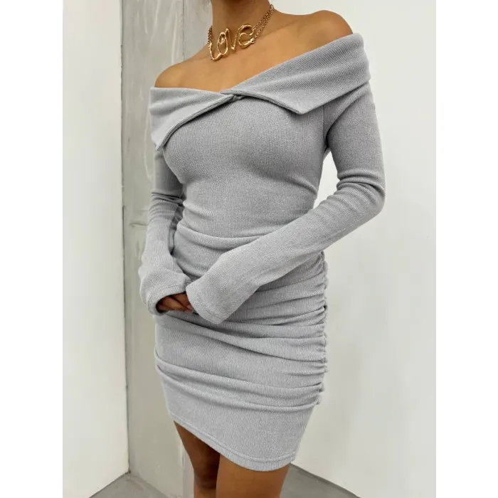 Mendil Yaka Triko Elbise