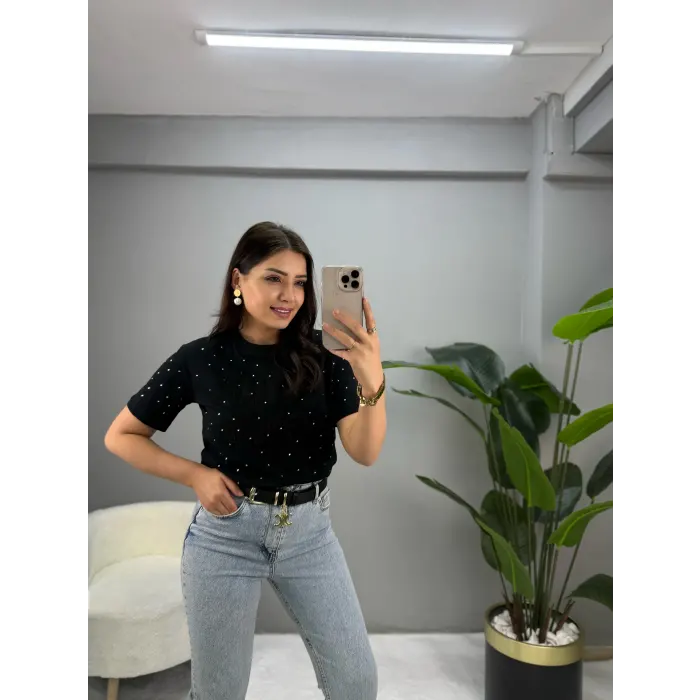 Miu Miu Kabartma Taşlı T-Shirt