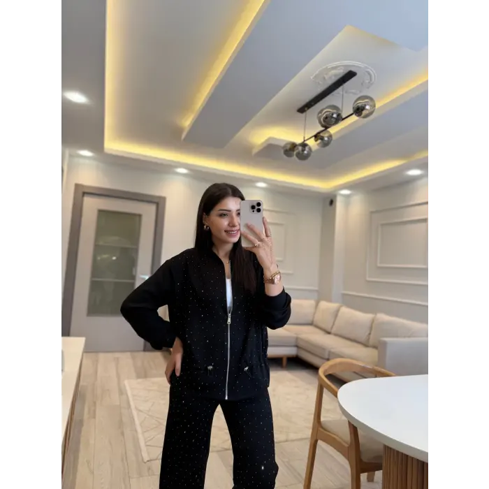 Modal Fermuarlı Taş Detaylı Takım