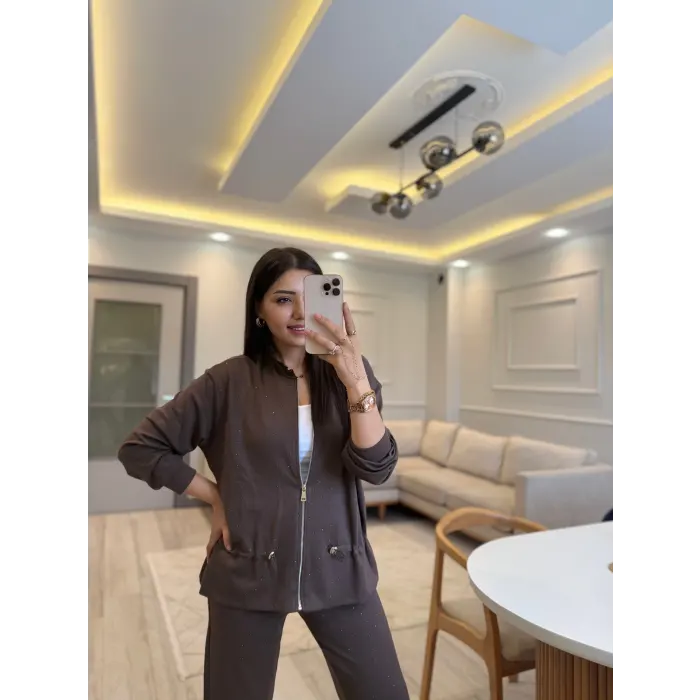 Modal Fermuarlı Taş Detaylı Takım