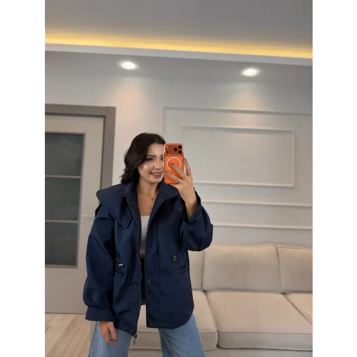 Mrka Muadil Trençkot