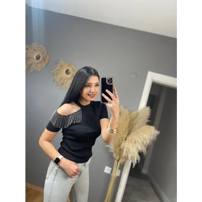 Nabers Omuz Zincirli Tasarım Bluz