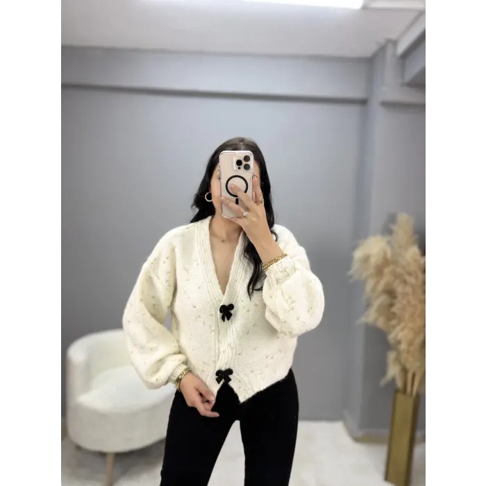 Premium Fiyonk Detaylı Triko Hırka