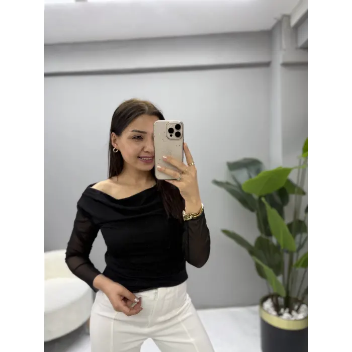 Premium Kayık Yaka Tül Bluz