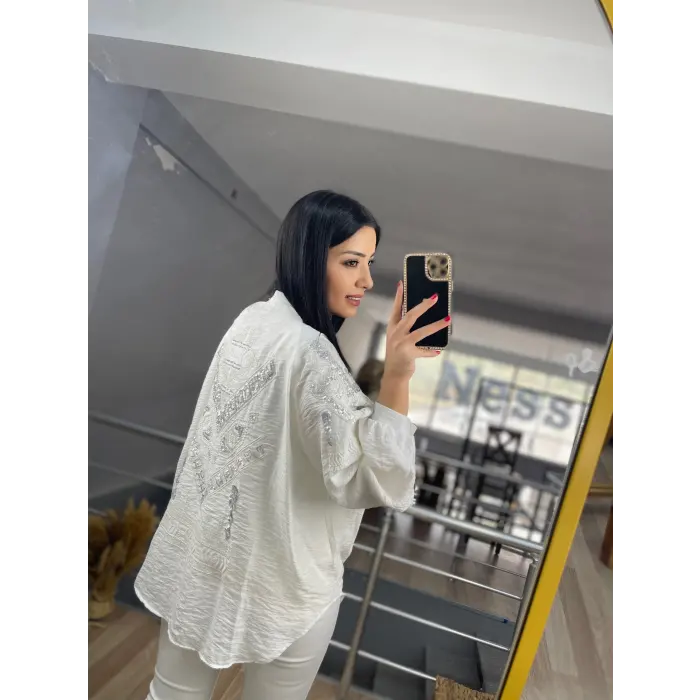 Prio Etnik Desen Kimono