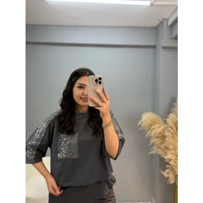 Pullu Garni Detaylı İkili Takım