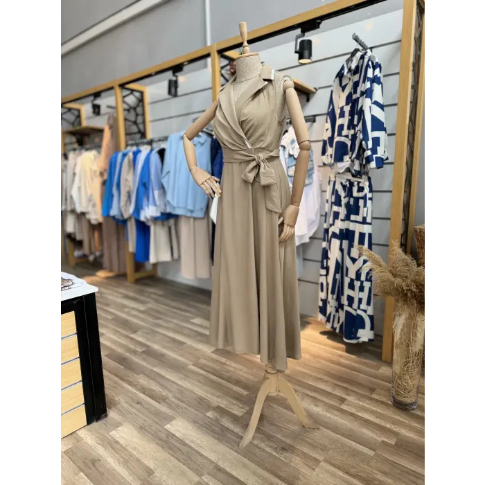 Ratings Ceket Yaka Sıfır Kol Elbise