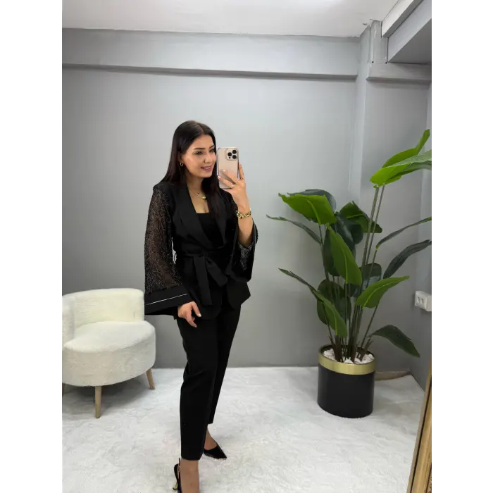 Rebena Double Kol Boncuk İşlemeli Ceket