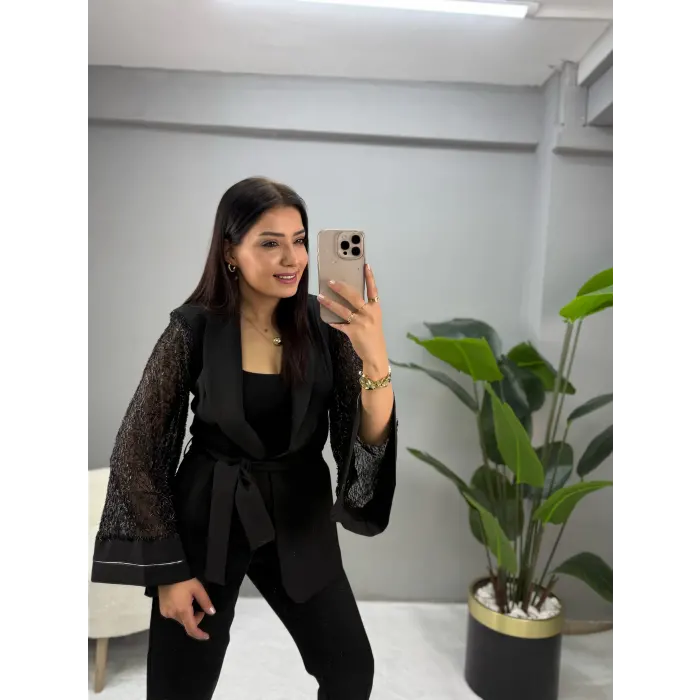 Rebena Double Kol Boncuk İşlemeli Ceket