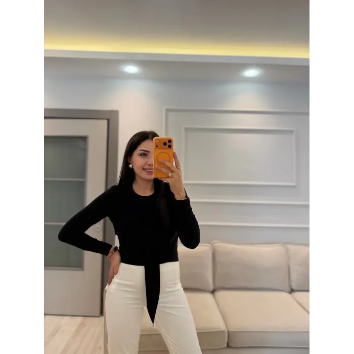 Sandy Önü Şal Detay Bluz