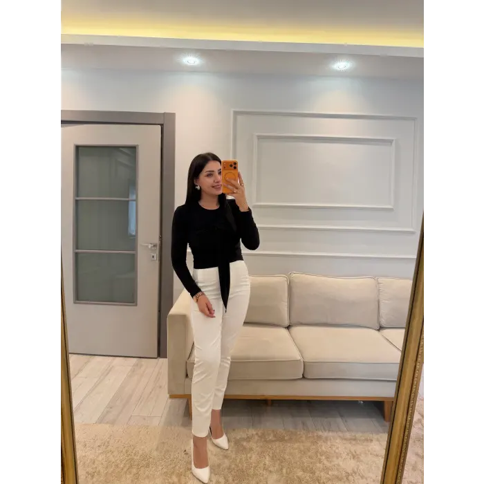 Sandy Önü Şal Detay Bluz