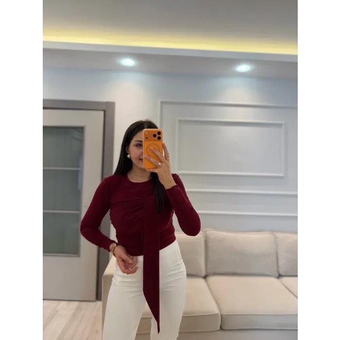 Sandy Önü Şal Detay Bluz