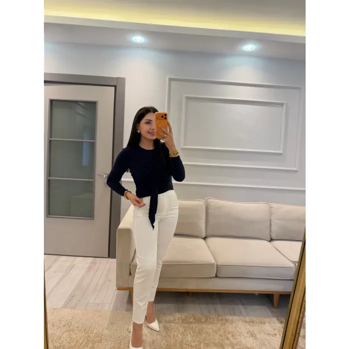 Sandy Önü Şal Detay Bluz