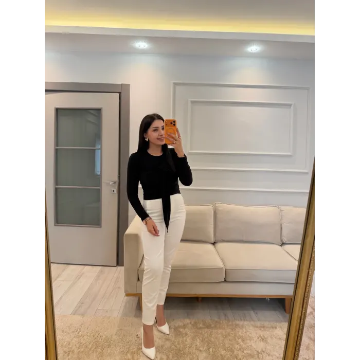 Sandy Önü Şal Detay Bluz