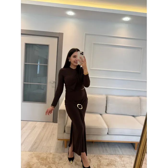 Sandy Tokalı Etek Bluz Takım