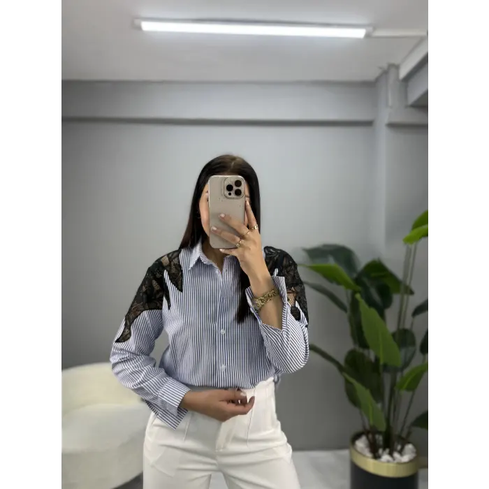 Simon Nakış İşleme Dantel Gömlek