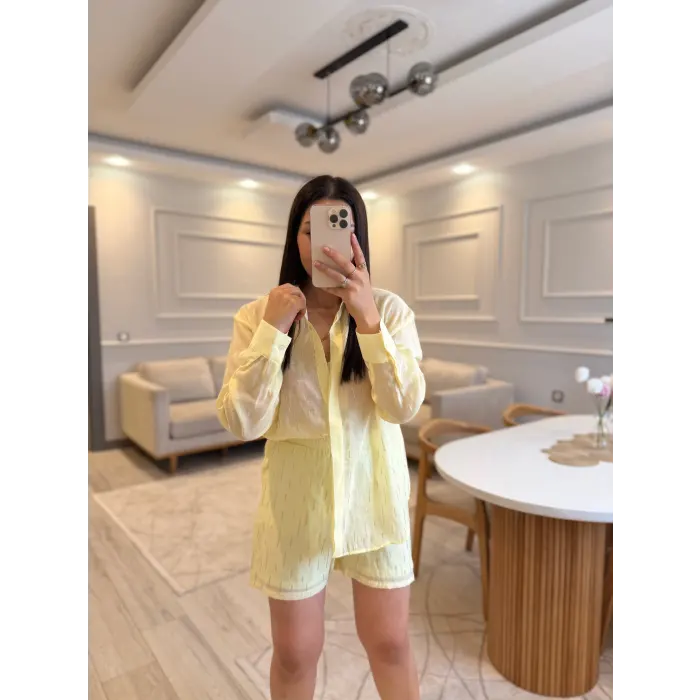 Taş Detaylı Tensel Gömlek