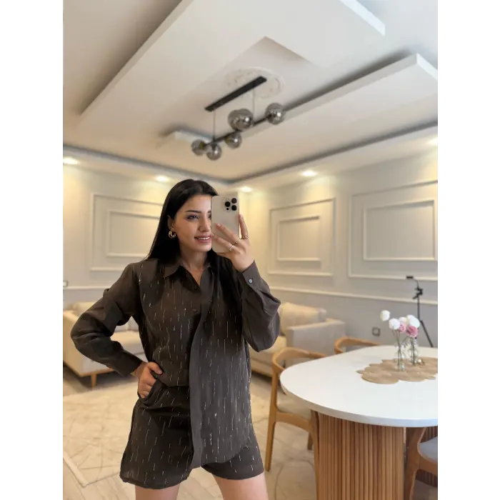 Taş Detaylı Tensel Gömlek