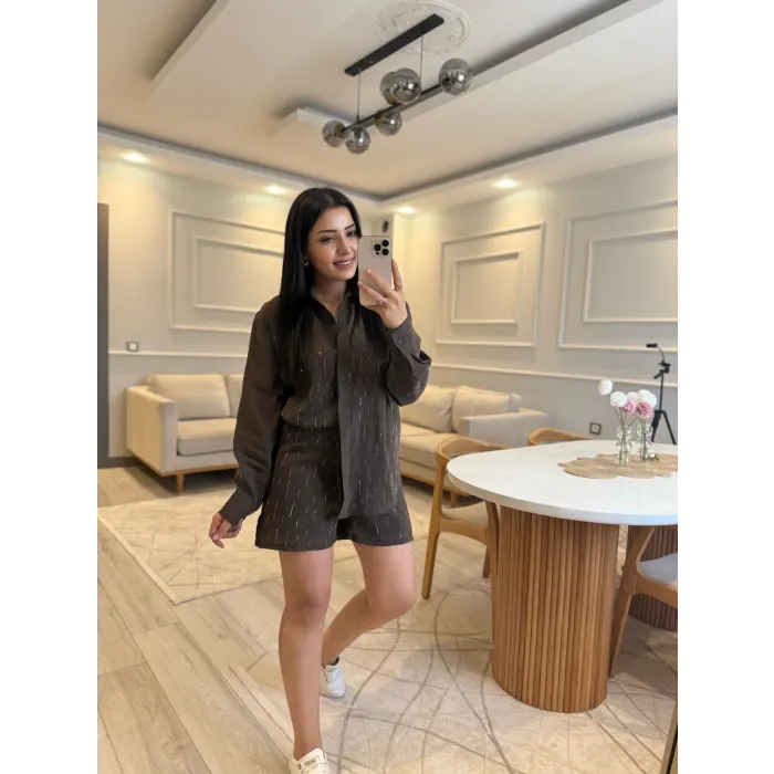 Taş Detaylı Tensel Gömlek