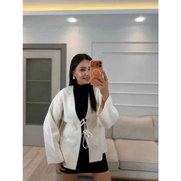 Tasarım Bağlama Detaylı Triko Kimono