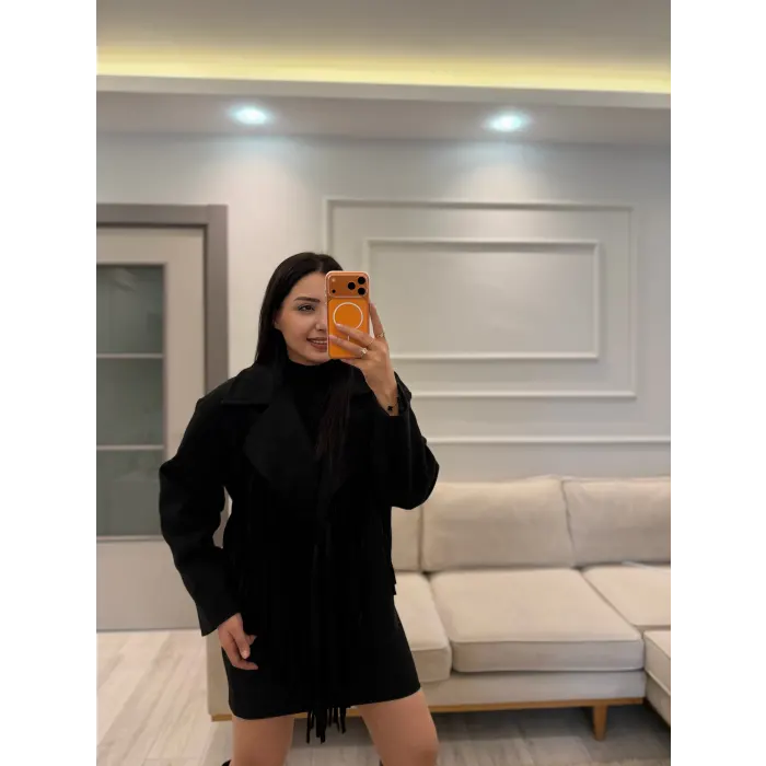 Tasarım Püsküllü Kaşe Ceket