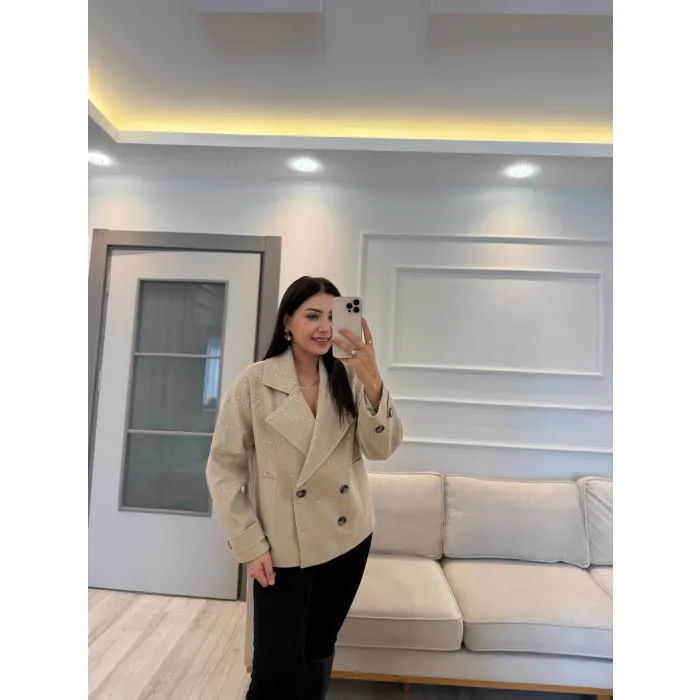 Tasarım Taşlı Kaşe Kaban