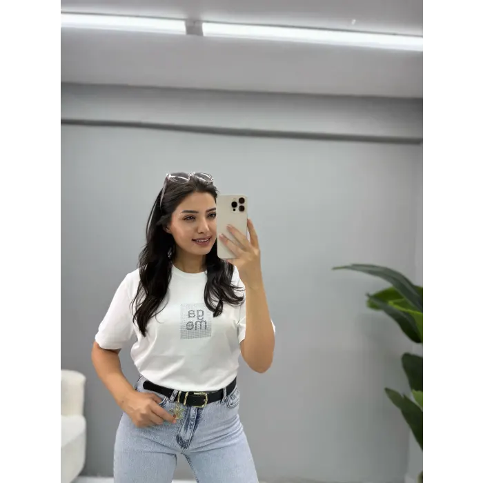 Twst Game Taşlı T-Shirt