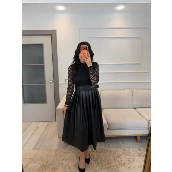 Üst Dantelli Alt Deri Elbise