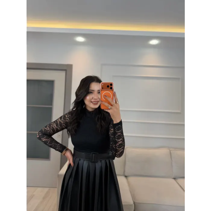 Üst Dantelli Alt Deri Elbise