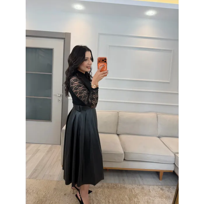 Üst Dantelli Alt Deri Elbise