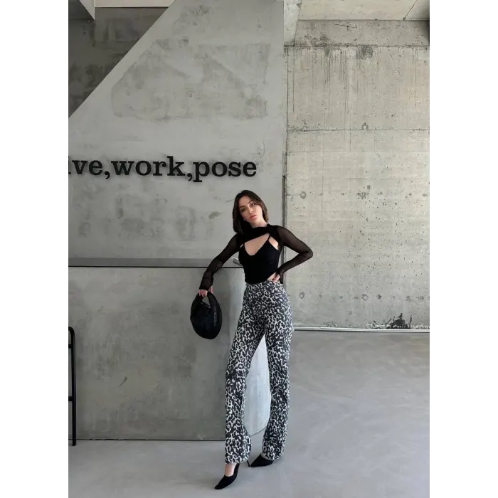 Willow Leopar Desen Kesik Paça Jean