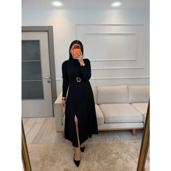 Yırtmaç Gold Toka Detaylı Elbise