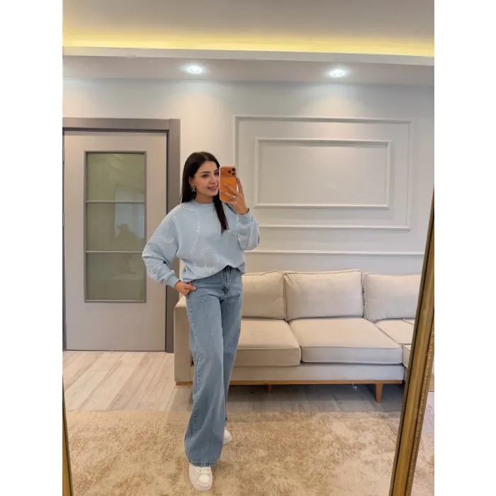 Zımba Detaylı Sweatshirt