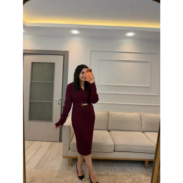 Zincir Detaylı Tasarım Elbise