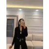 V Yaka Damla Aksesuar Bluz
