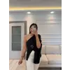 Tek Omuz Tokalı Büzgülü Bluz
