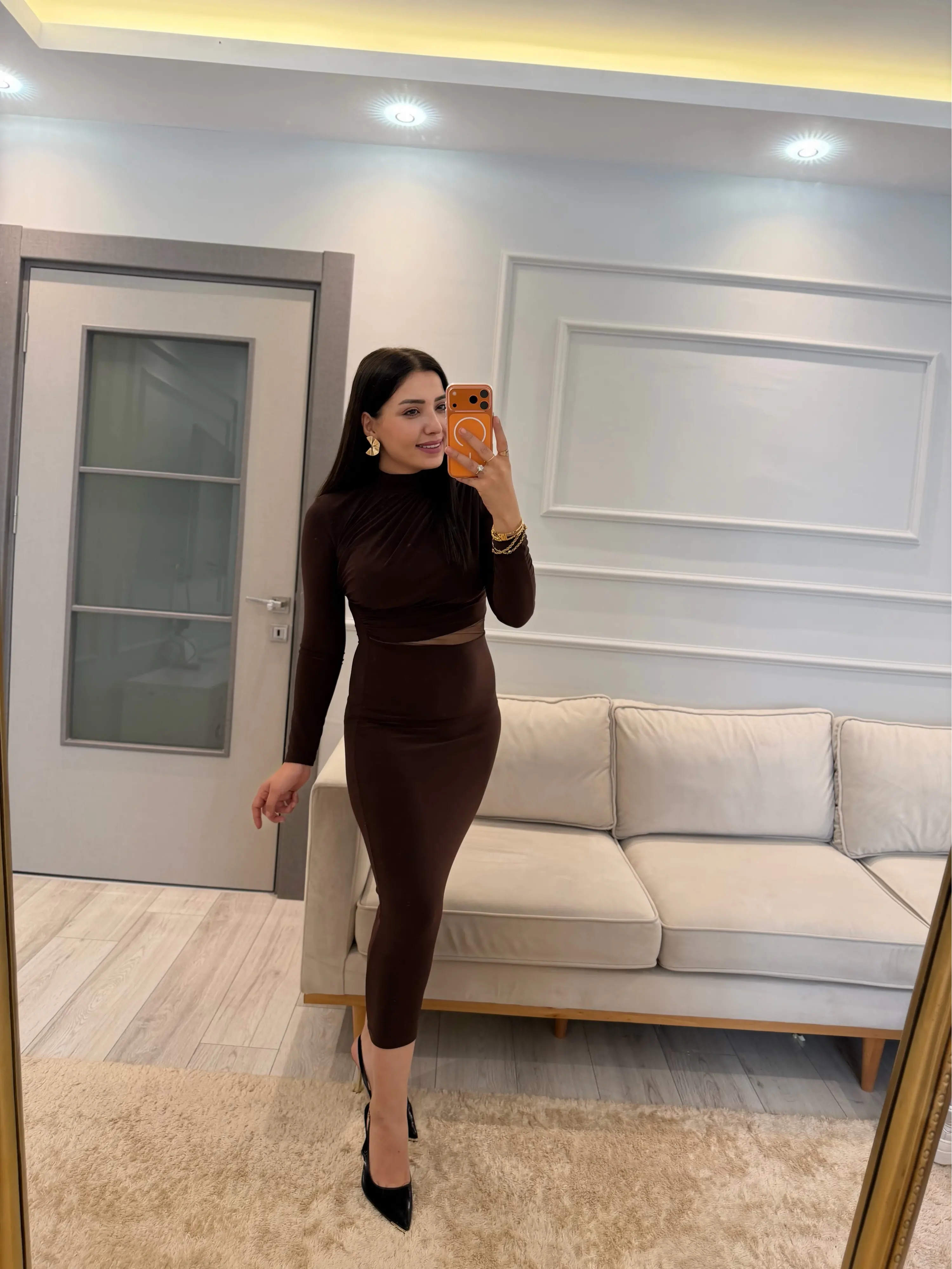 Bel Omuz Pile Beli Tül Detay Elbise